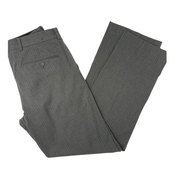 Express Men’s Gray Pinstripe Dress Pants – Size 30x32, Sharp & Stylish - Picture 1 of 5
